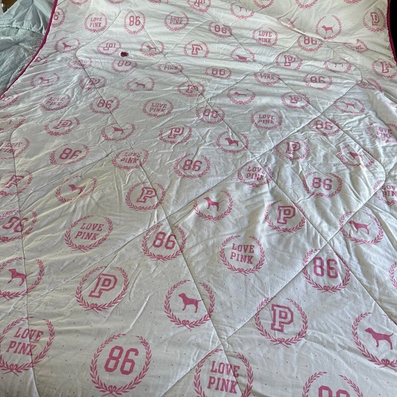 Vintage Victoria's Secret Pink Reversible Comforter Twin/Twin XL monogram dog